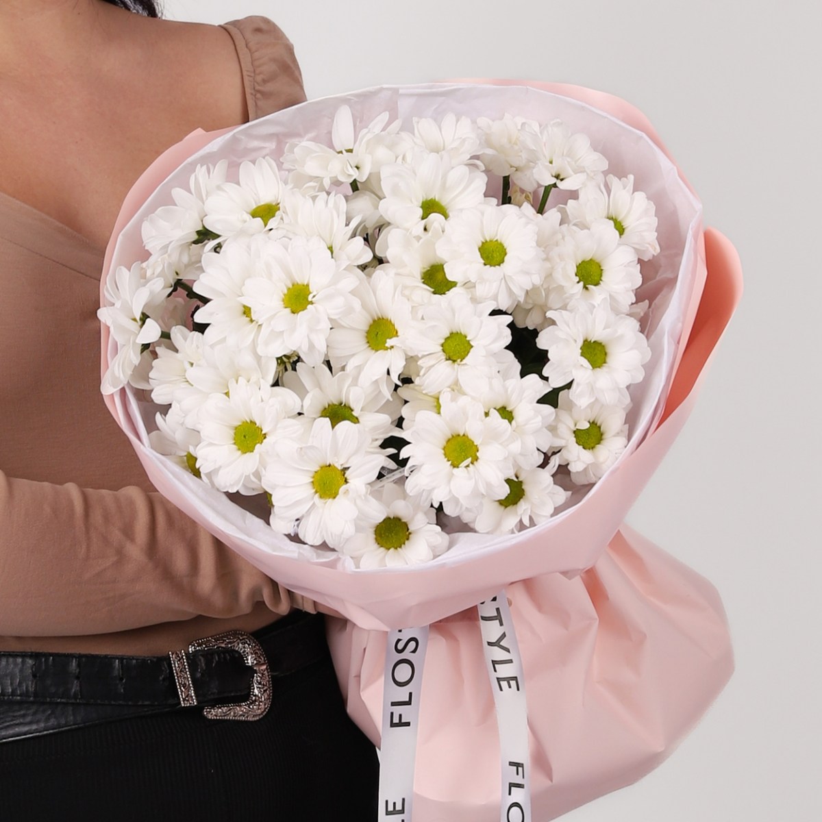 buket romashki hrizantema 4